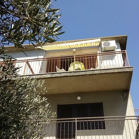 House Mergl Gradac (Split-Dalmatia)