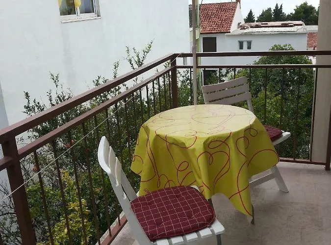 House Mergl * Gradac (Split-Dalmatia)