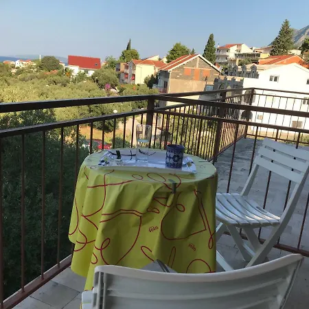 House Mergl * Gradac (Split-Dalmatia)